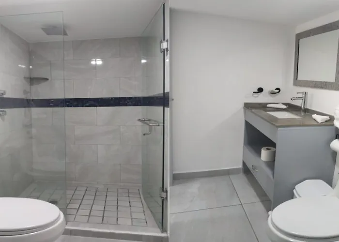 Hotel Collection O Morgan Center, Cabos Cabo San Lucas