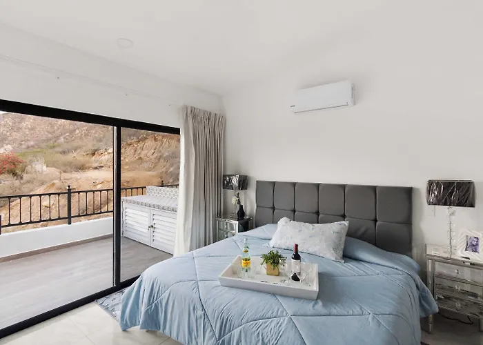 Hotel Collection O Morgan Center, Cabos Cabo San Lucas